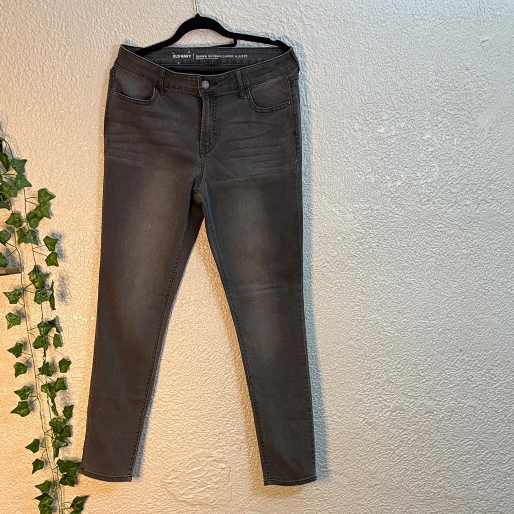 Old Navy Women's Dark Gray Skinny Jeans